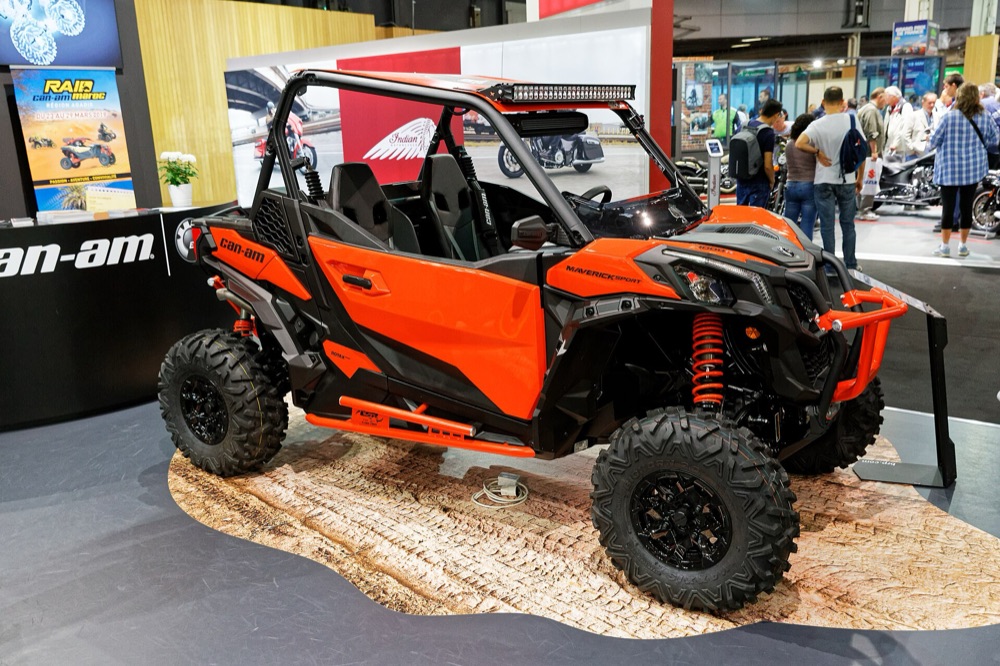 Can-Am Maverick R
